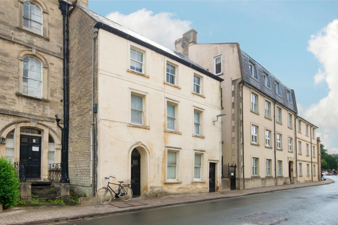 The Courtyard Cirencester Apartment Exterior foto